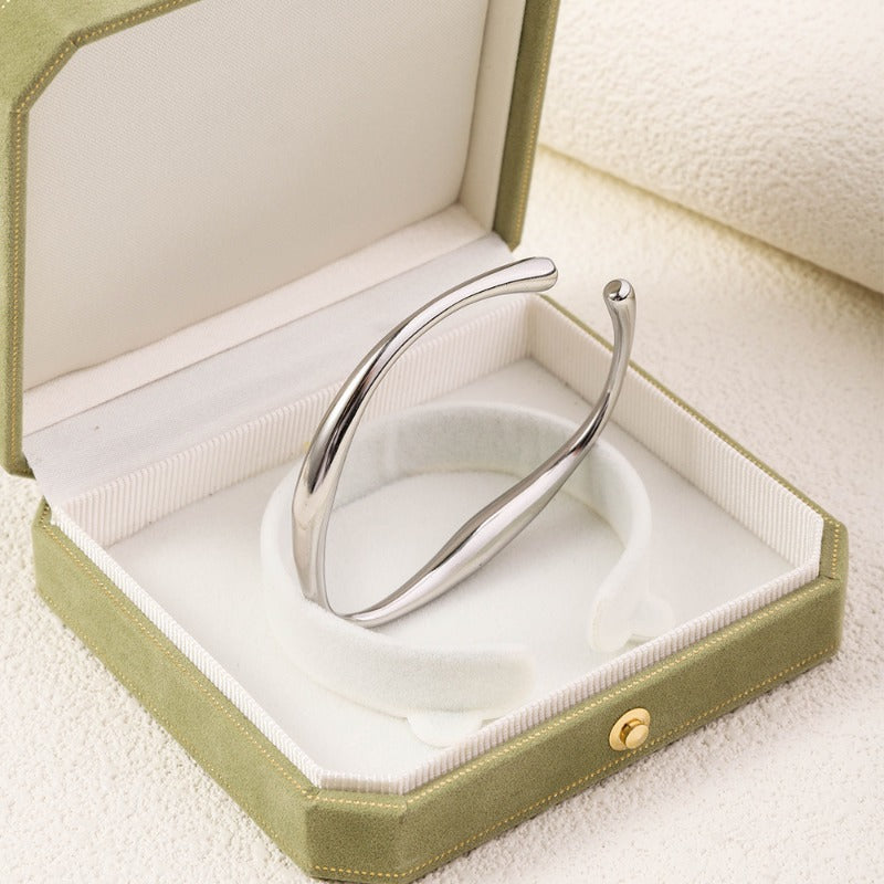 Wholesale Simple, Light Luxury, High Grade Stainless Steel 18k Real Gold Fashion Trend Bracelet